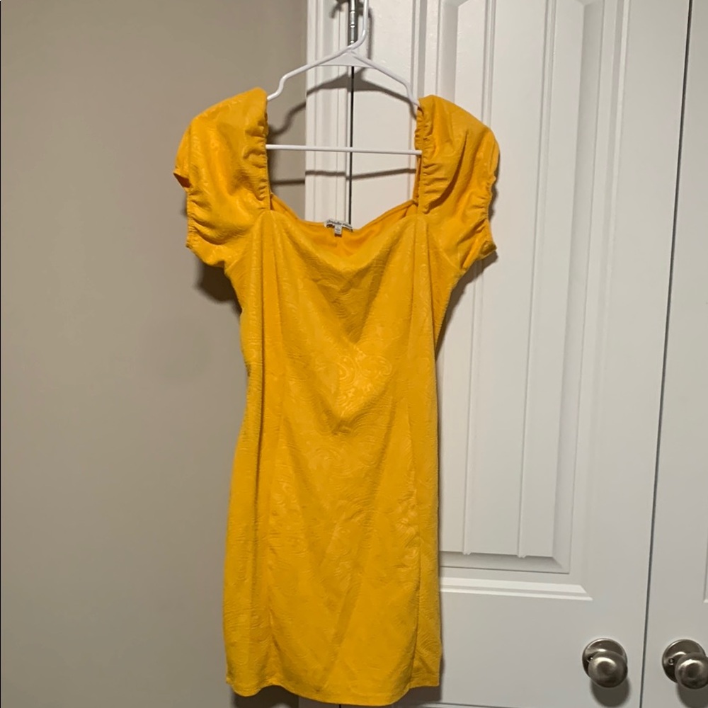 Yellow Puff Sleeve Dress